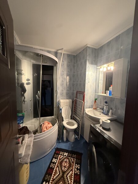 Titan, bulevardul 1 Decembrie 1918,